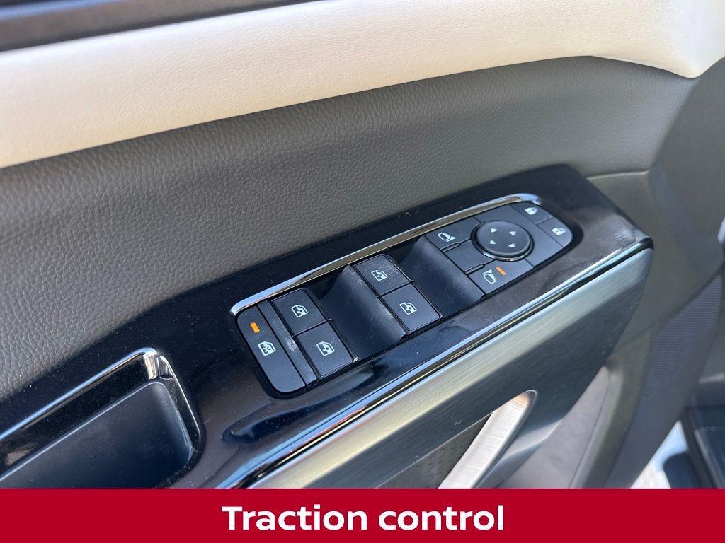 new 2025 Nissan Pathfinder car, priced at $38,907