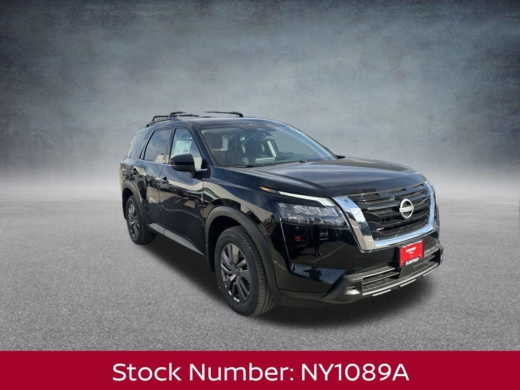 new 2025 Nissan Pathfinder car, priced at $34,651