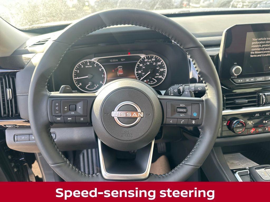 new 2025 Nissan Pathfinder car, priced at $34,651