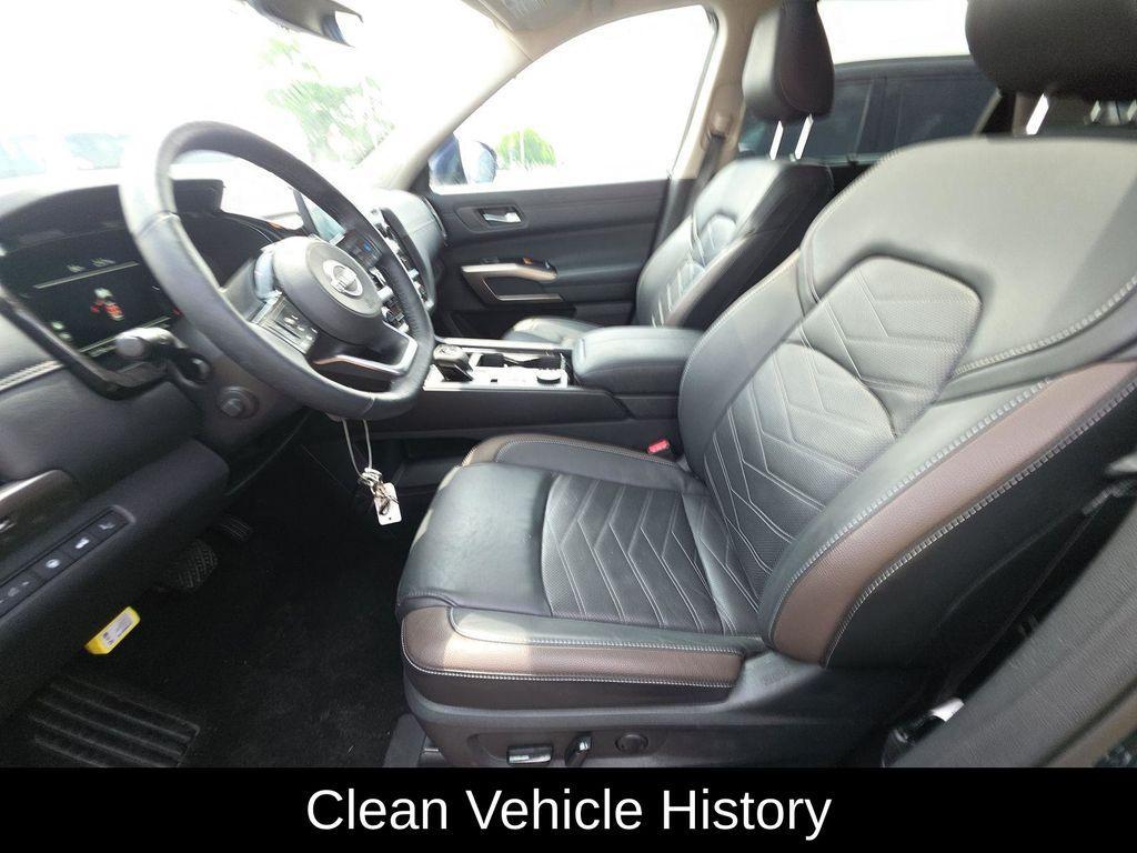 used 2025 Nissan Pathfinder car, priced at $43,495