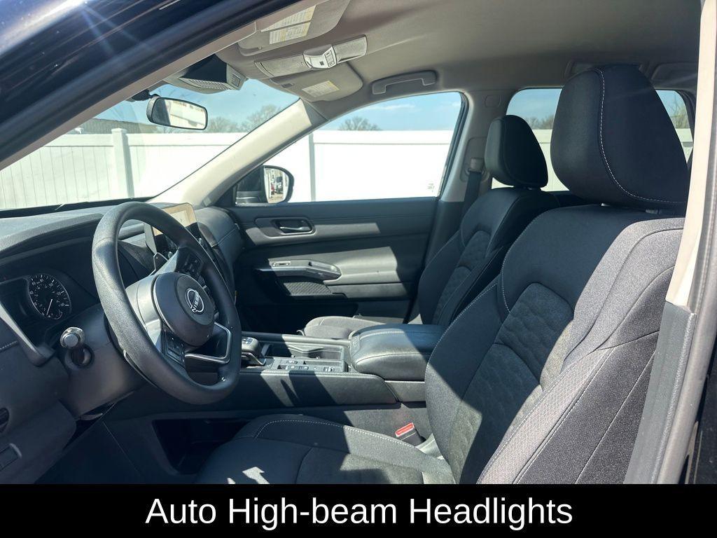used 2025 Nissan Pathfinder car, priced at $30,305
