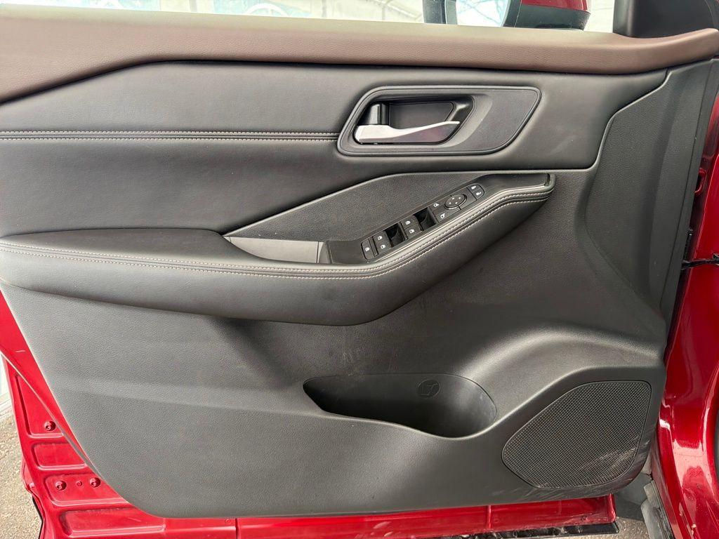 used 2023 Nissan Rogue car, priced at $22,575