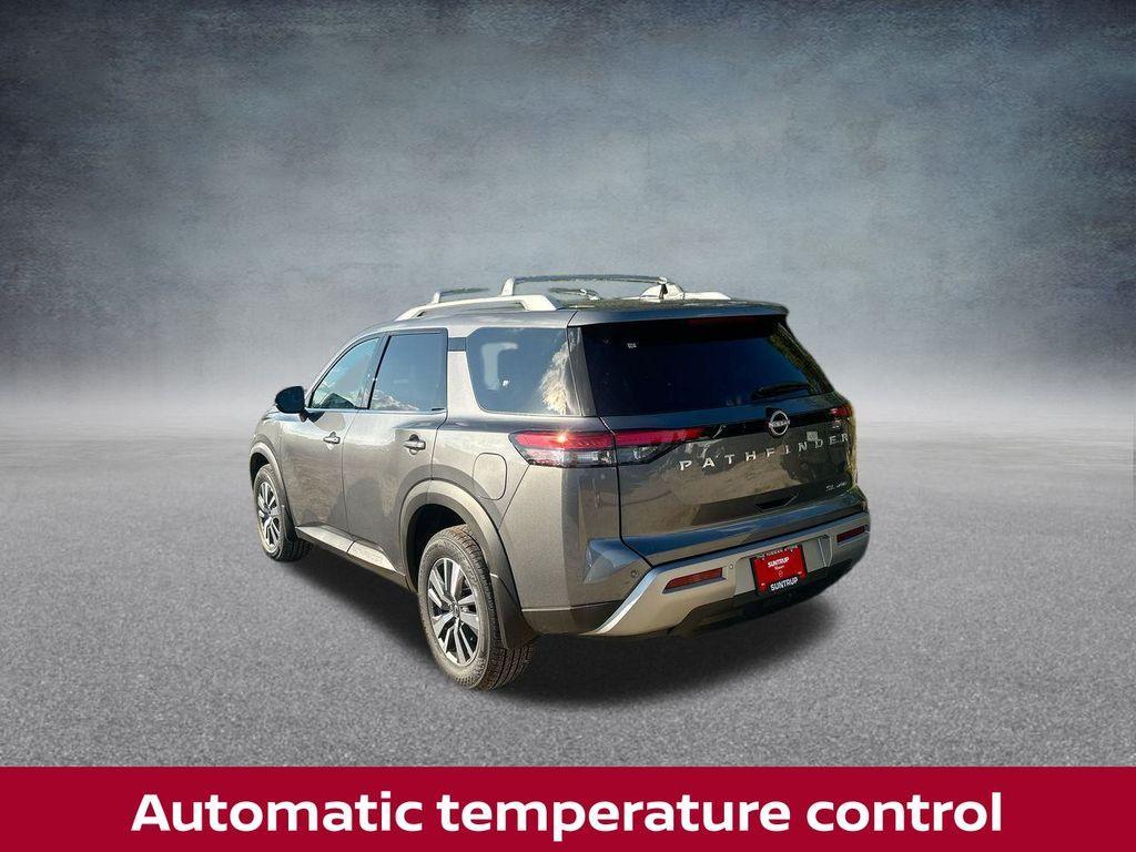 new 2025 Nissan Pathfinder car, priced at $37,120