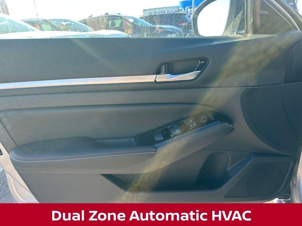 new 2025 Nissan Altima car, priced at $27,600