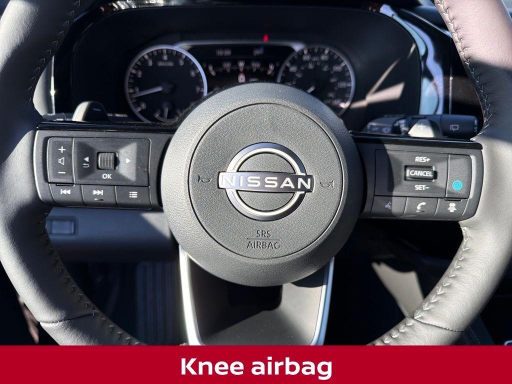new 2025 Nissan Pathfinder car, priced at $37,563