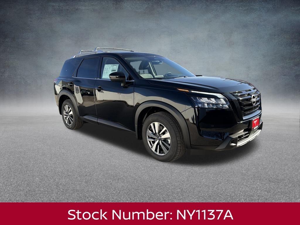 new 2025 Nissan Pathfinder car, priced at $37,563