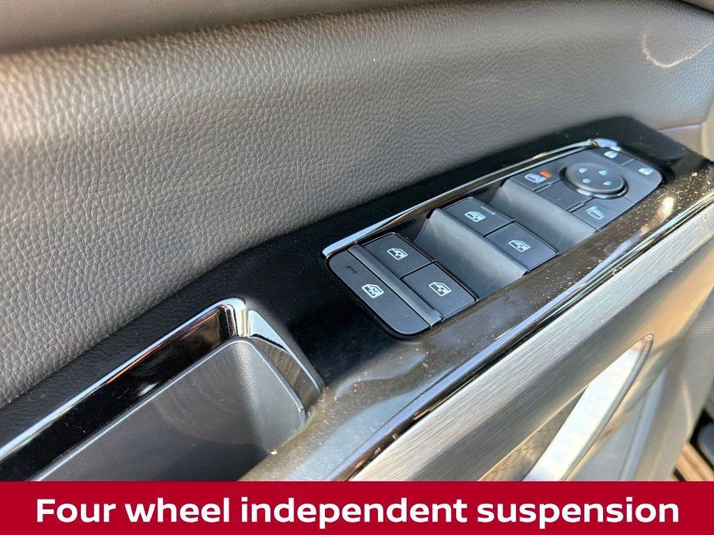 new 2025 Nissan Pathfinder car, priced at $37,563