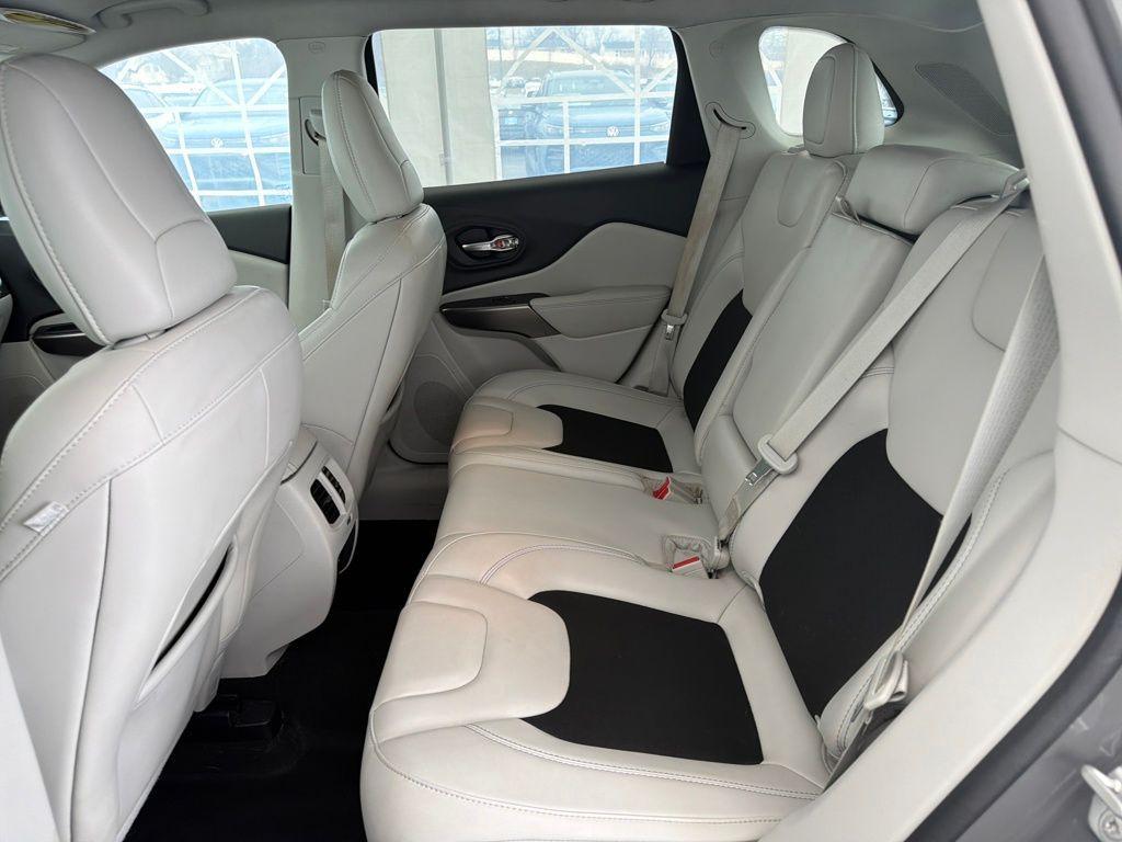 used 2021 Jeep Cherokee car, priced at $16,345