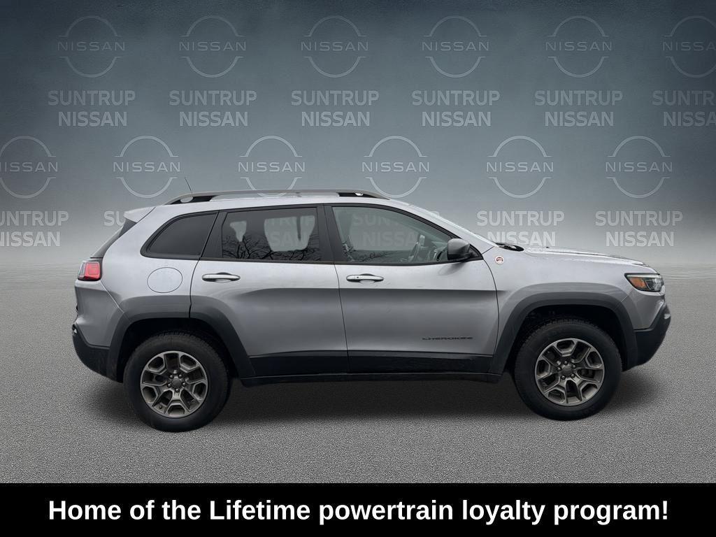 used 2020 Jeep Cherokee car, priced at $18,345