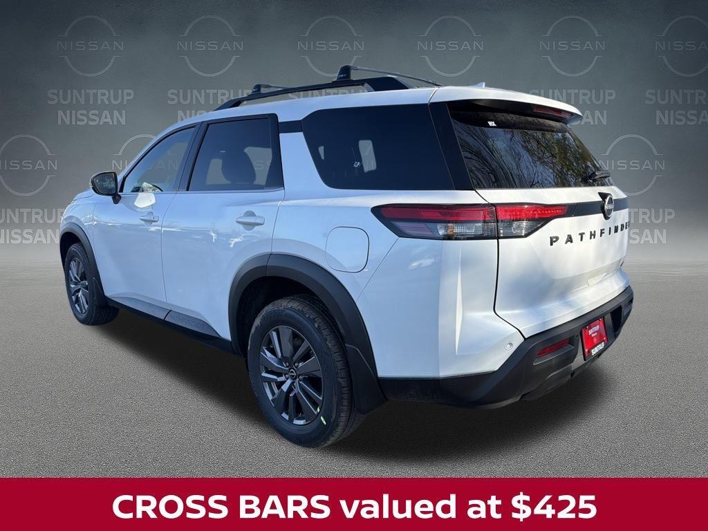 new 2025 Nissan Pathfinder car, priced at $35,990