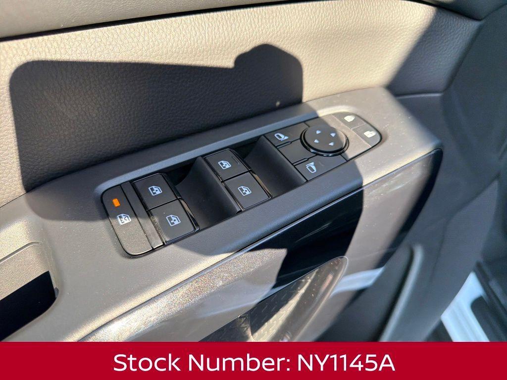 new 2025 Nissan Pathfinder car, priced at $36,890