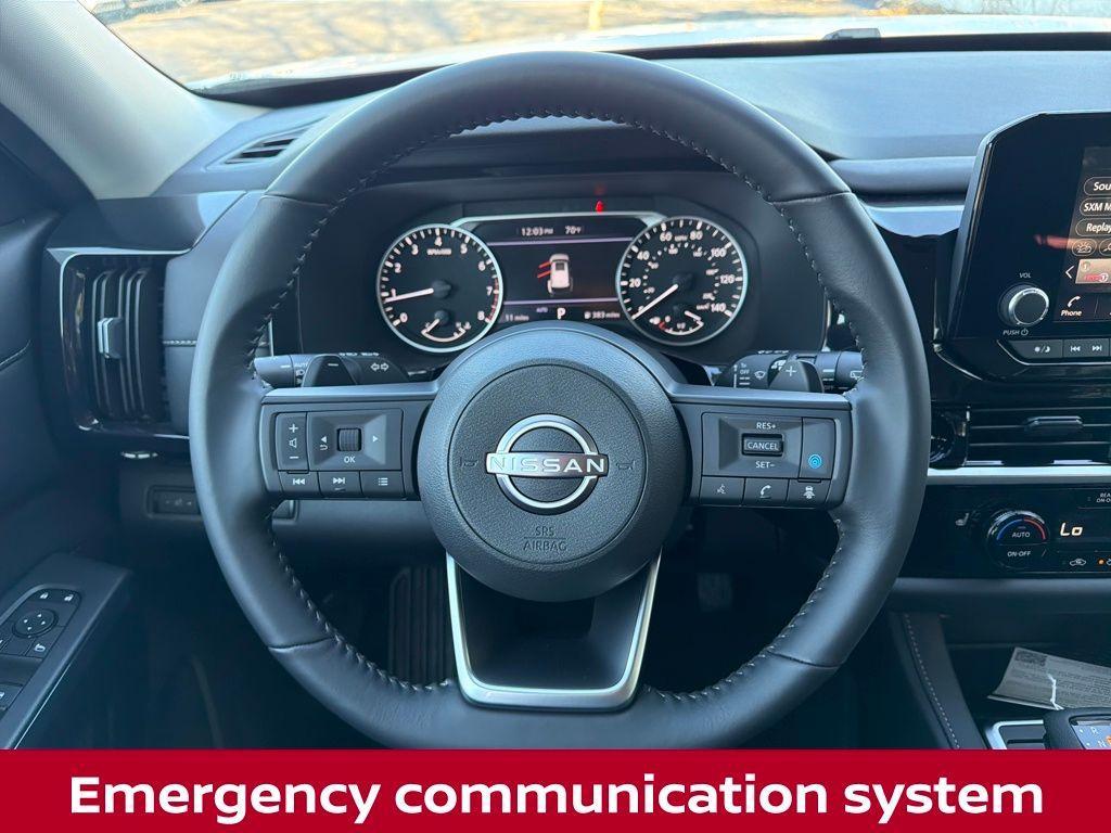 new 2025 Nissan Pathfinder car, priced at $36,890