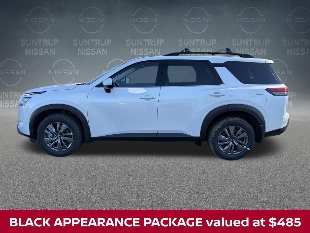 new 2025 Nissan Pathfinder car, priced at $35,990
