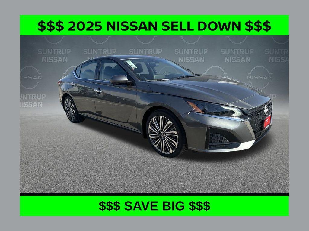 new 2025 Nissan Altima car, priced at $33,067