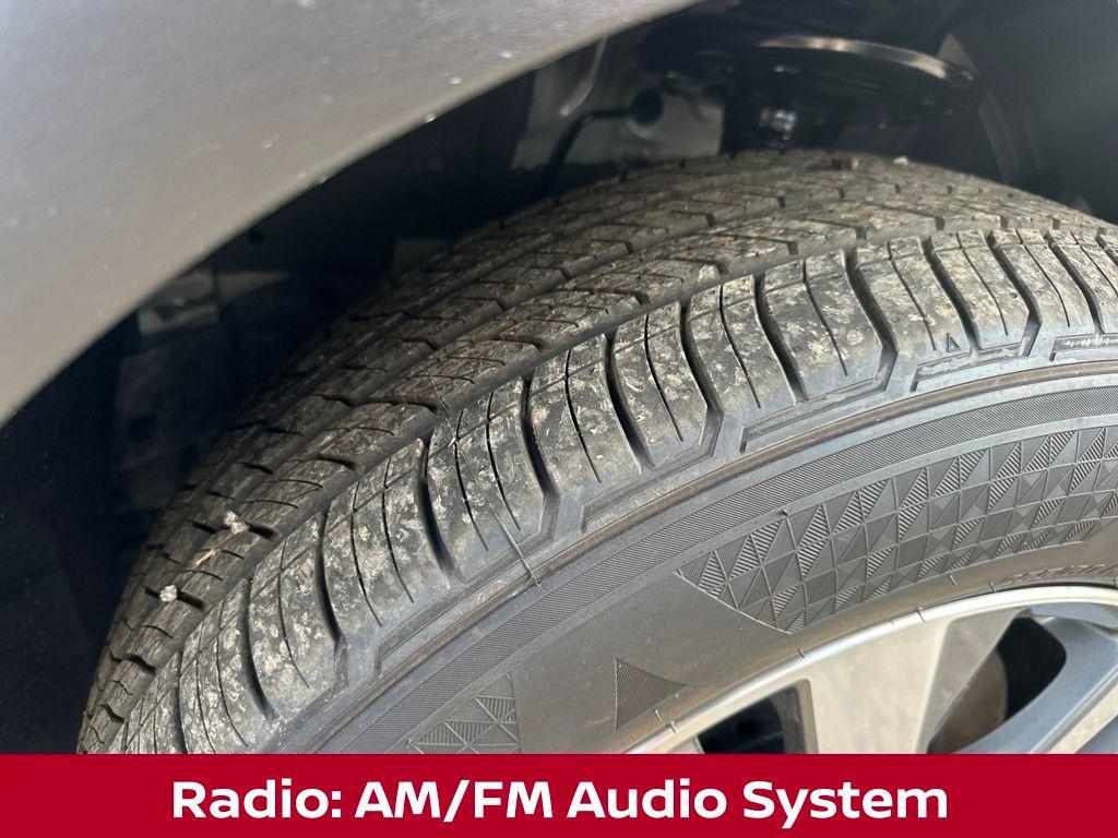 new 2025 Nissan Pathfinder car, priced at $37,868