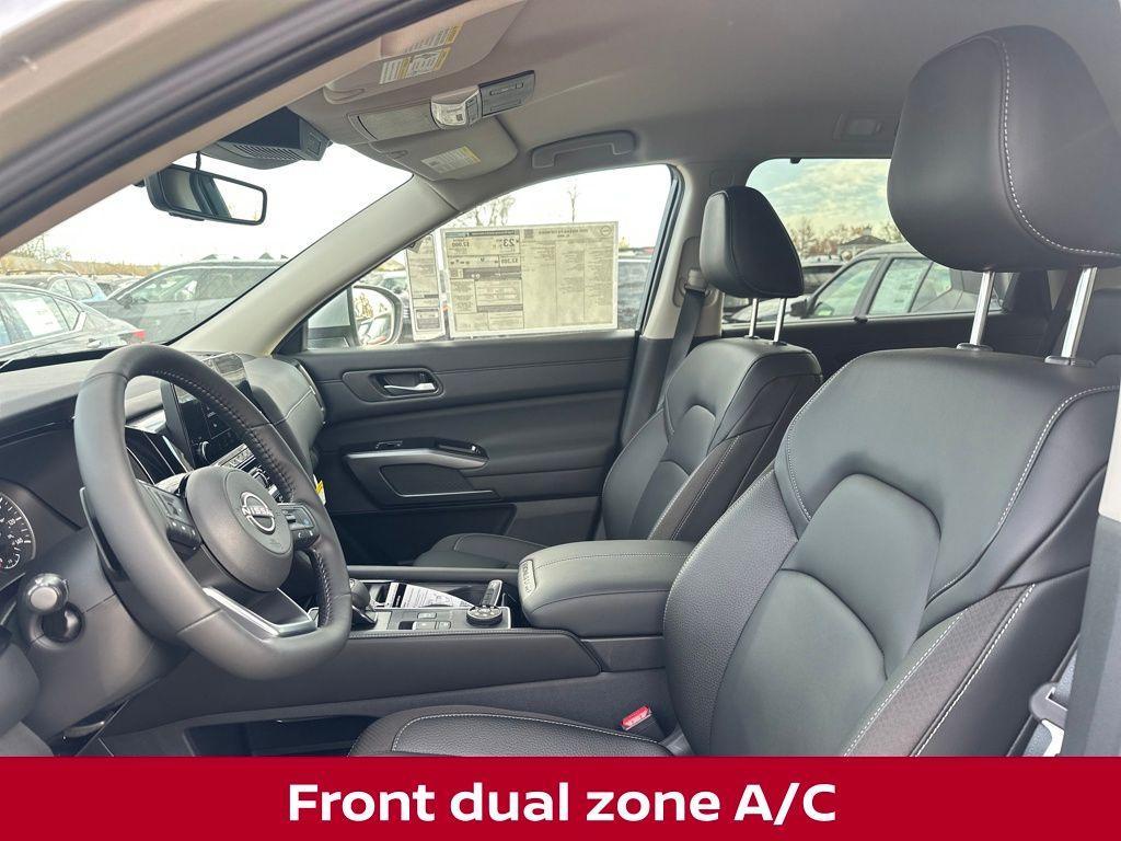 new 2025 Nissan Pathfinder car, priced at $37,868