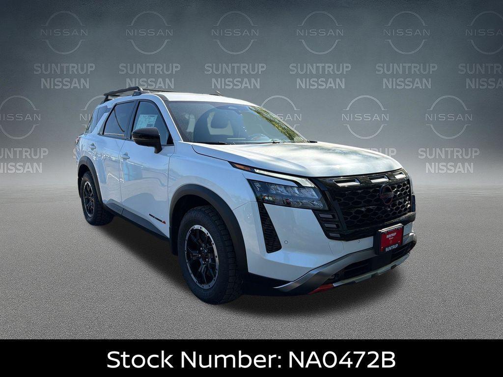 new 2026 Nissan Pathfinder car, priced at $41,662