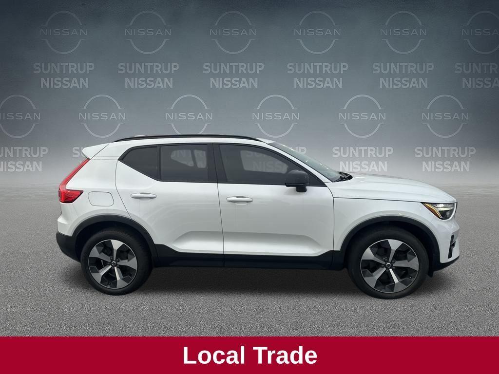 used 2023 Volvo XC40 car, priced at $27,555