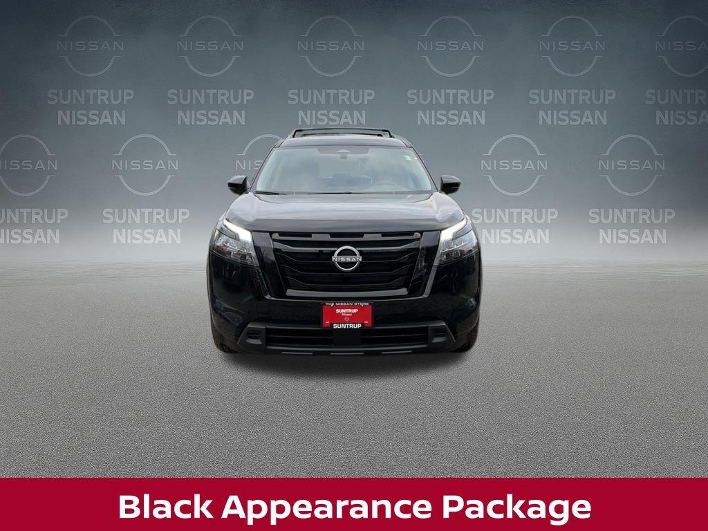 new 2025 Nissan Pathfinder car, priced at $35,584