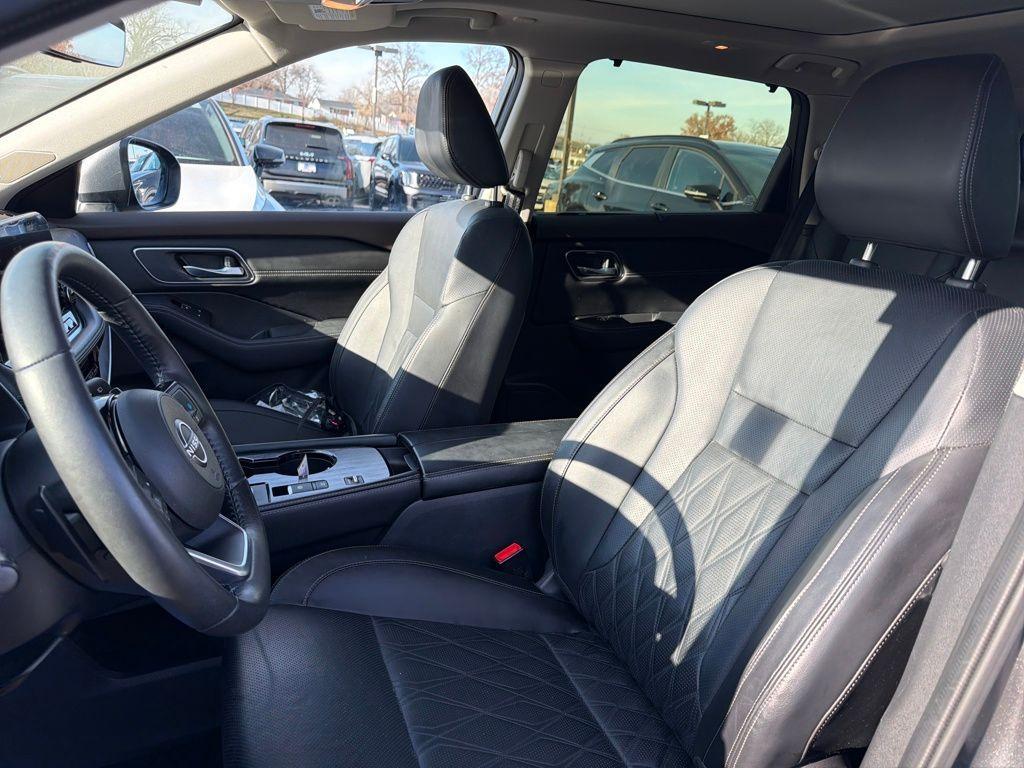 used 2023 Nissan Rogue car, priced at $25,045