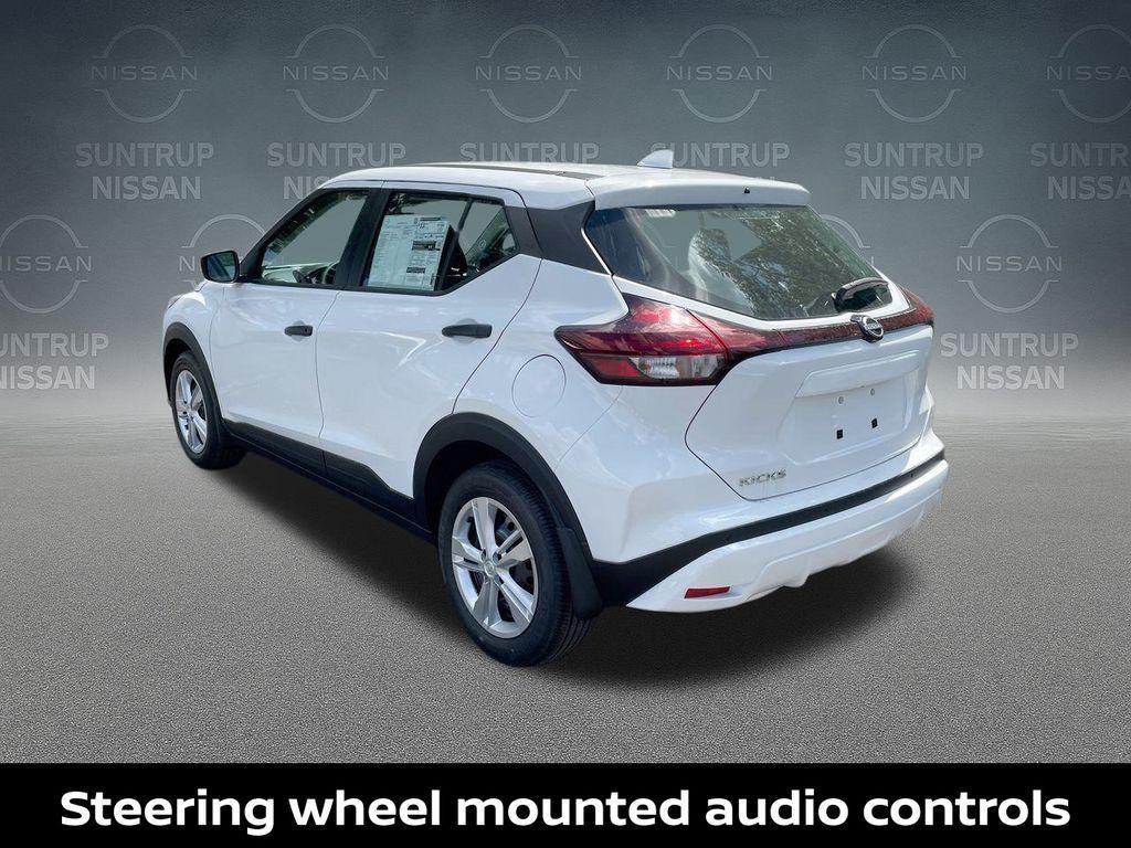 new 2025 Nissan Kicks Play car, priced at $22,221