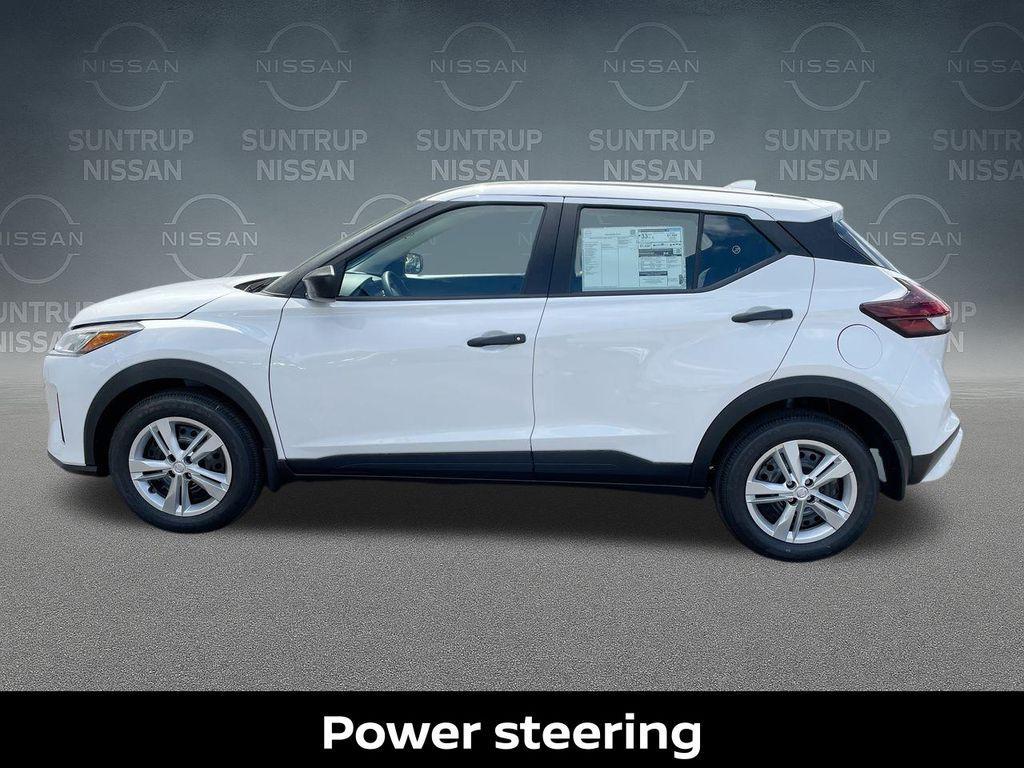 new 2025 Nissan Kicks Play car, priced at $22,221