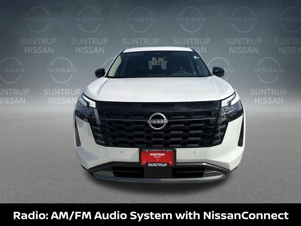 new 2026 Nissan Pathfinder car, priced at $41,194