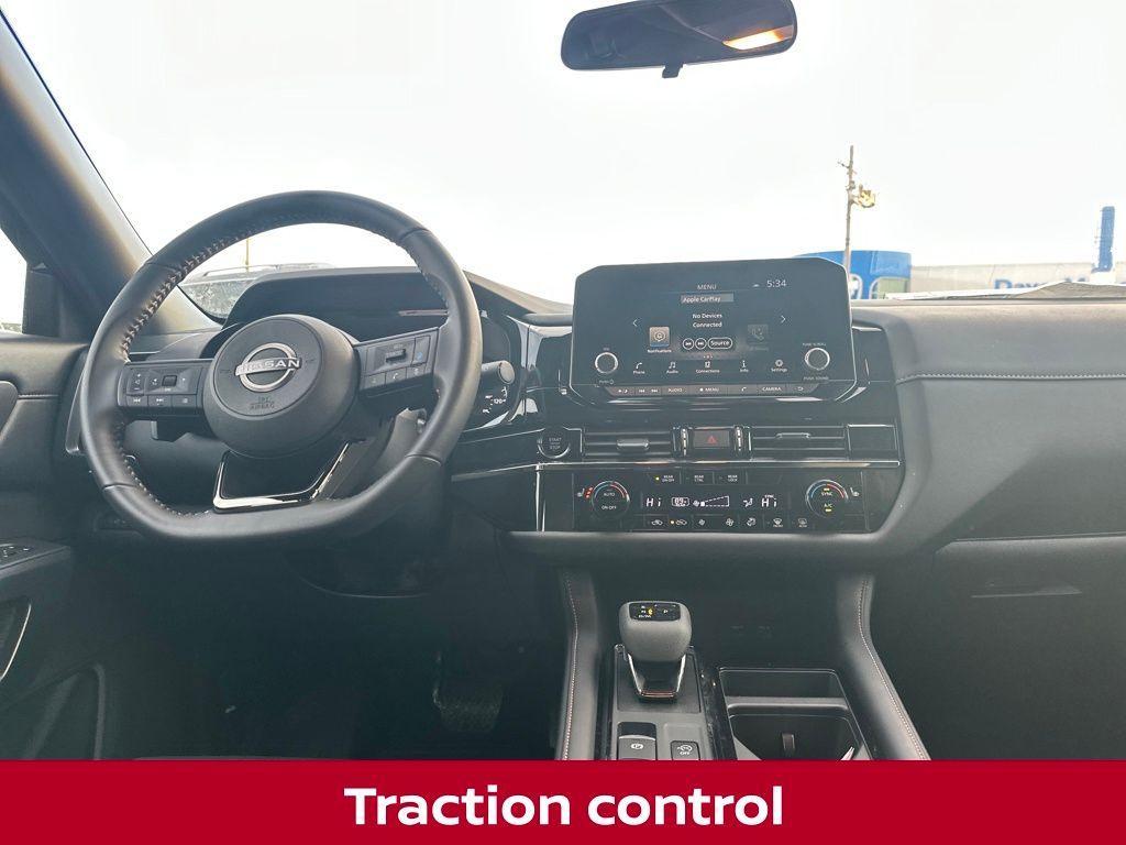 new 2025 Nissan Pathfinder car, priced at $37,678