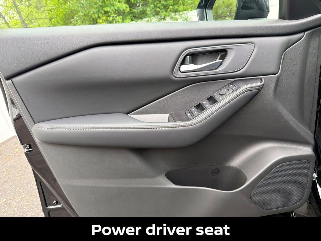 new 2026 Nissan Rogue car, priced at $29,445