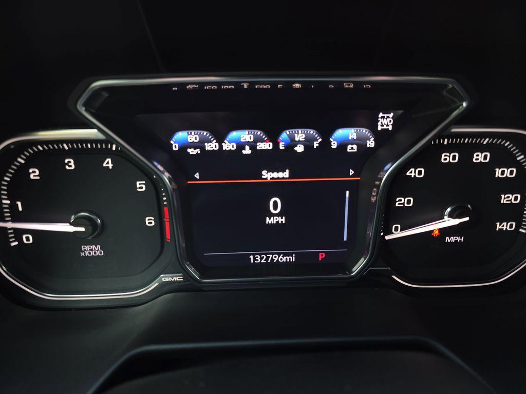 used 2021 GMC Yukon car, priced at $32,332