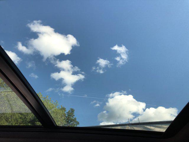 new 2026 Volkswagen Atlas Cross Sport car, priced at $47,019