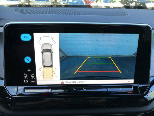 new 2026 Volkswagen Atlas Cross Sport car, priced at $47,019