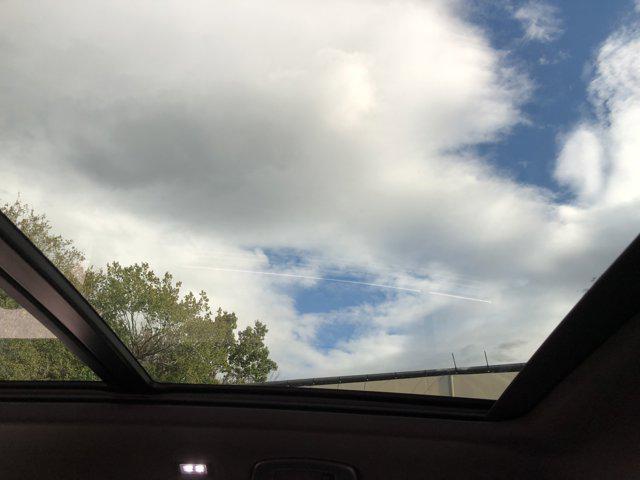 new 2026 Volkswagen Atlas Cross Sport car, priced at $46,681