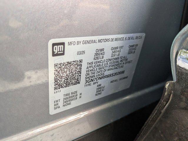 new 2025 Chevrolet Equinox EV car, priced at $36,908