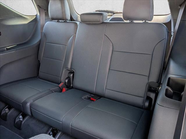 new 2026 Chevrolet Traverse car, priced at $44,225
