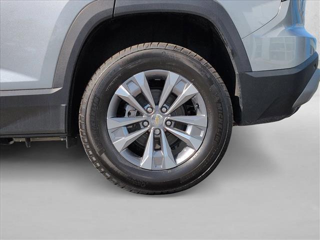 new 2026 Chevrolet Equinox car, priced at $31,153