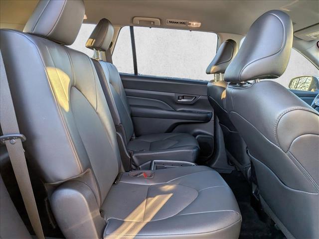 used 2025 Toyota Grand Highlander car, priced at $40,974