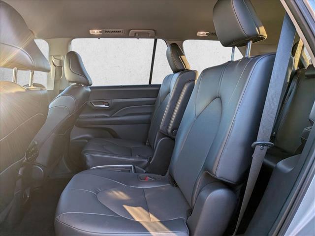 used 2025 Toyota Grand Highlander car, priced at $40,974