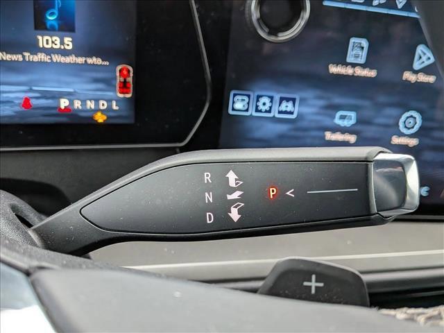 used 2025 Chevrolet Traverse car, priced at $35,980