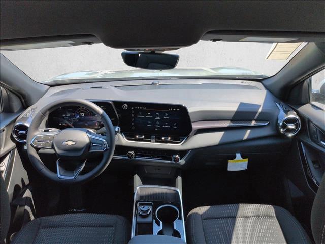 new 2026 Chevrolet Equinox car, priced at $32,033