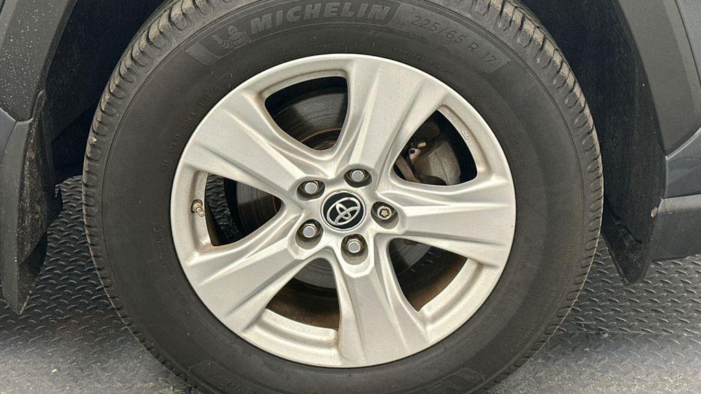 used 2019 Toyota RAV4 car, priced at $22,996