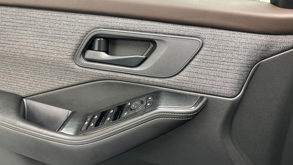 used 2022 Nissan Rogue car, priced at $23,957