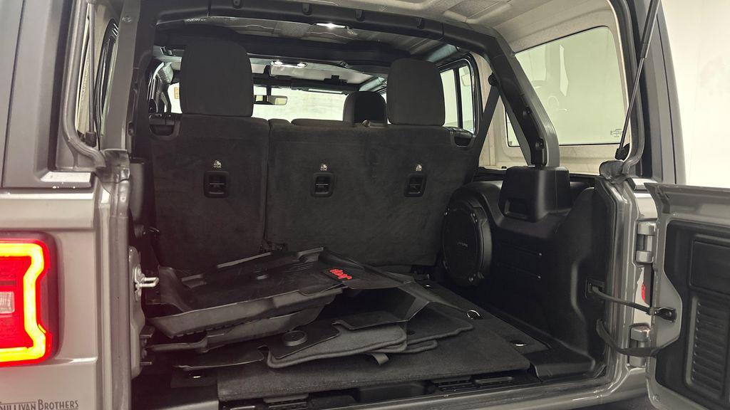 used 2021 Jeep Wrangler Unlimited car, priced at $32,994