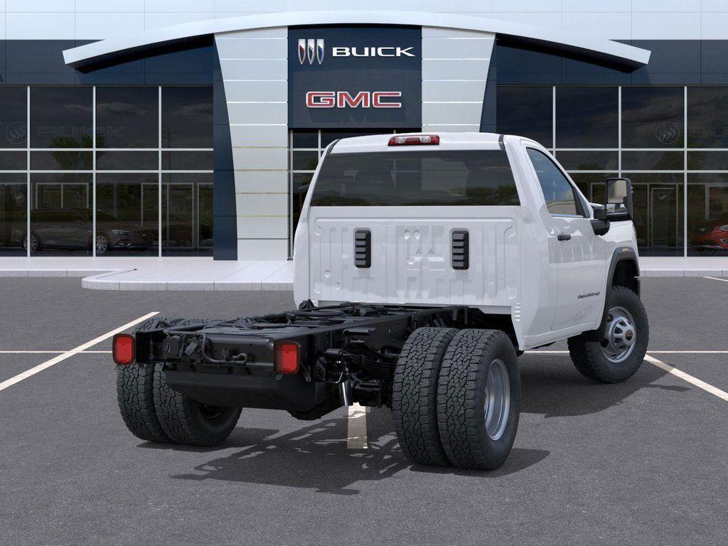 new 2025 GMC Sierra 3500 car, priced at $52,093