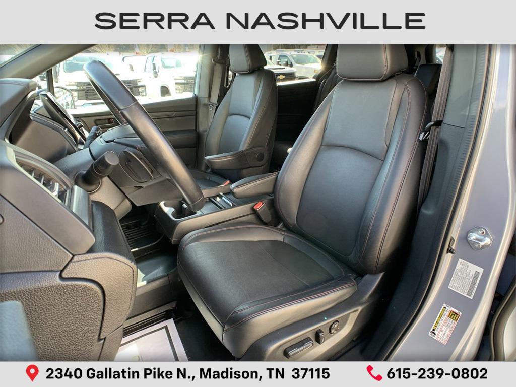 used 2024 Honda Odyssey car, priced at $35,517