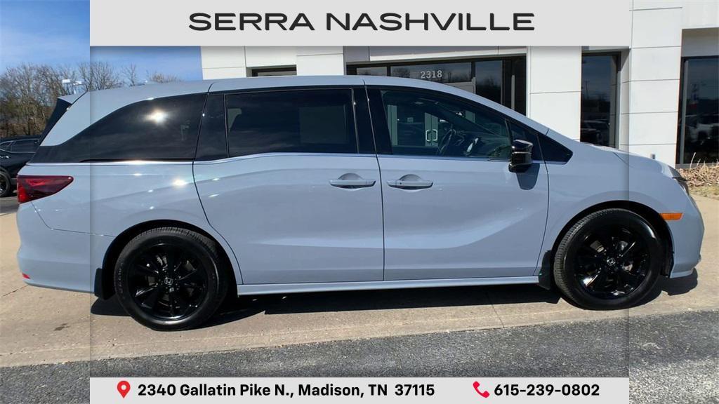 used 2024 Honda Odyssey car, priced at $35,517
