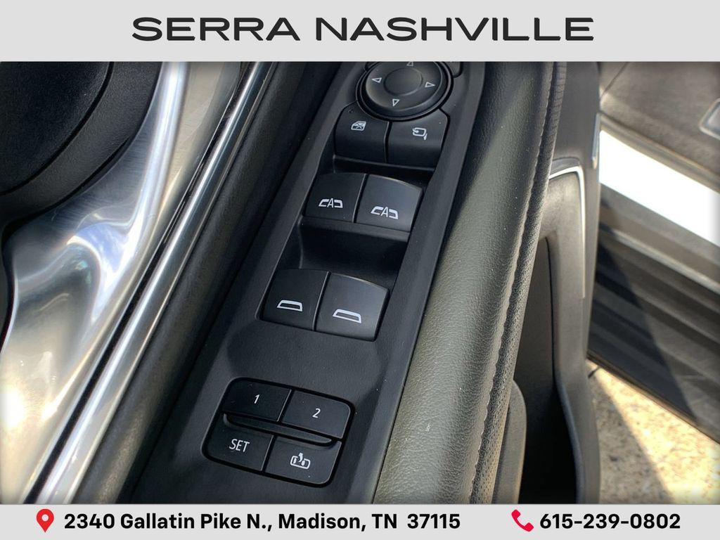 used 2023 GMC Yukon car, priced at $50,779