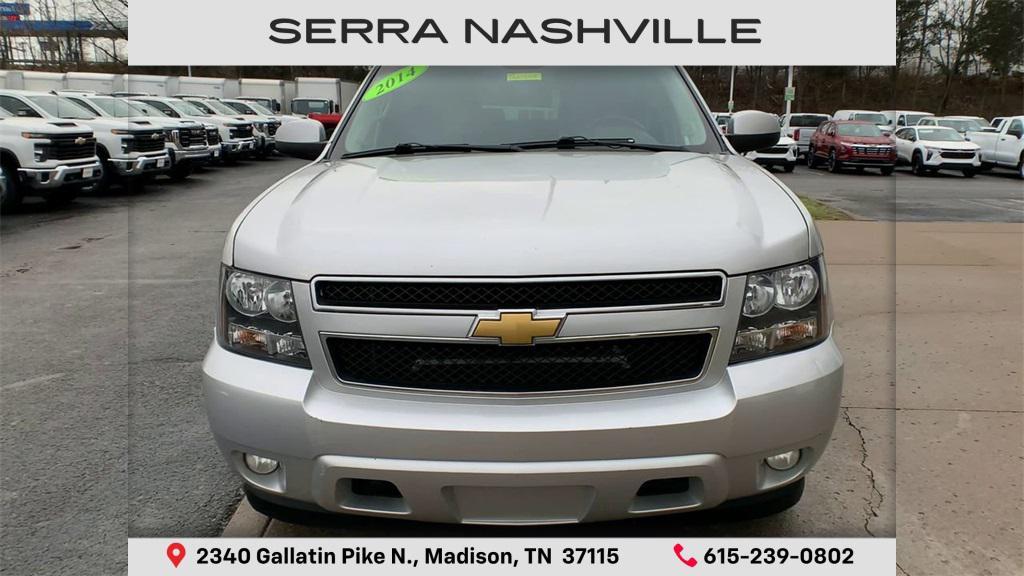 used 2014 Chevrolet Suburban car, priced at $7,000