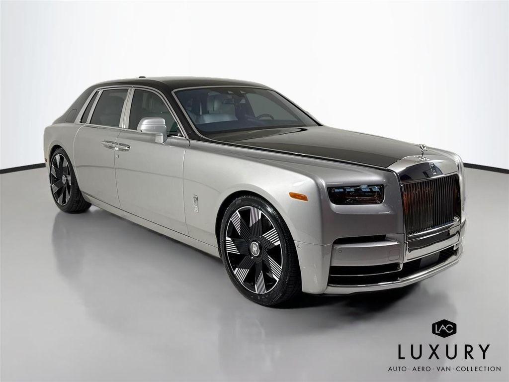 used 2023 Rolls-Royce Phantom car, priced at $475,999