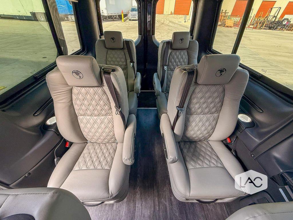 used 2025 Mercedes-Benz Sprinter 2500 car